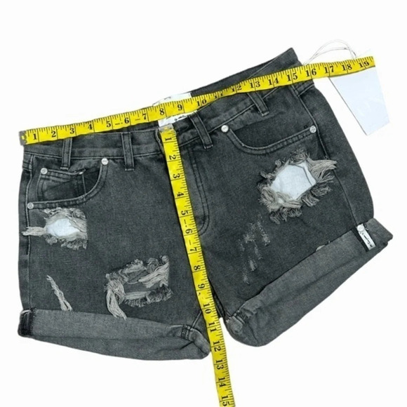 One Teaspoon Distressed ripped Mid Rise Denim Phantome Chargers in Phantome Gray - Picture 6 of 12